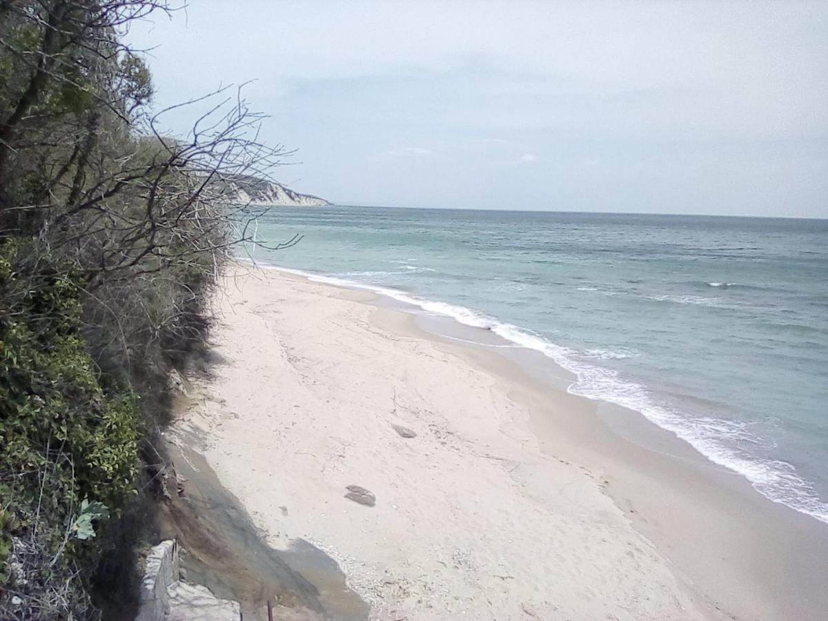 Silver Beach A98 Bjala Exteriér fotografie